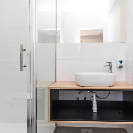 Gavran 2. Baška Voda