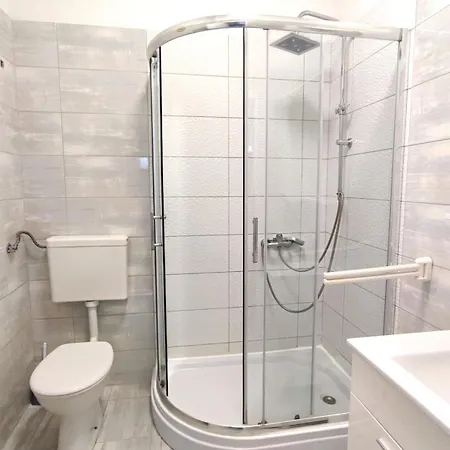 Gavran 2. Baška Voda