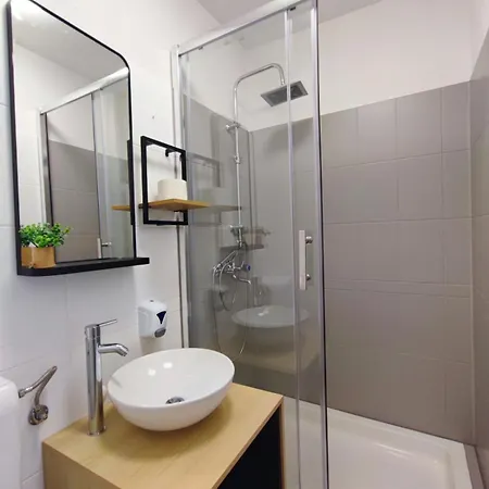 Gavran 2. Baška Voda